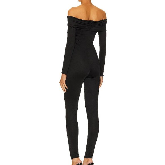 NWT NBD JOURNI OFF THE SHOULDER BLACK JUMPSUIT W/KNOTTED FRONT AND CUTOUT SZ XL - Picture 2 of 6